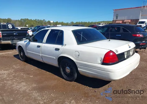 2007 Ford Crown Victoria Police/Police Interceptor z USA, uszkodzony, nr VIN 2FAFP71W97X140034